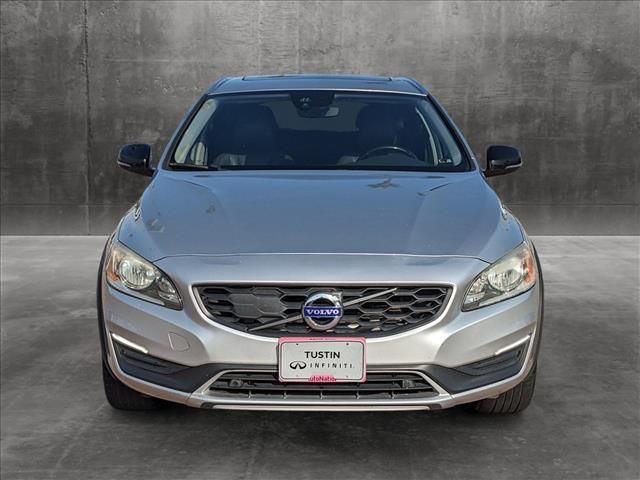 2015 Volvo V60 Cross Country T5