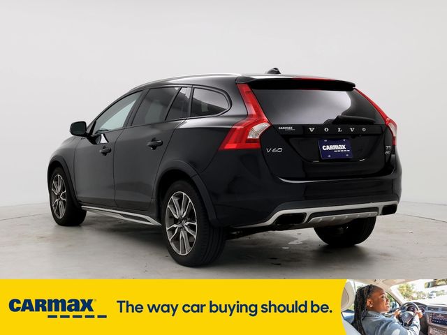 2015 Volvo V60 Cross Country T5