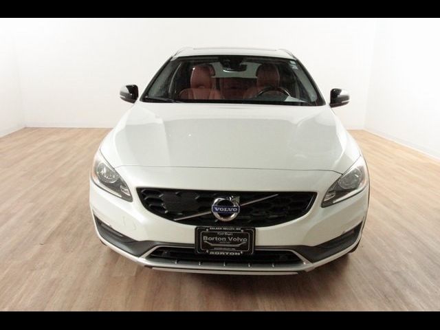 2015 Volvo V60 Cross Country T5