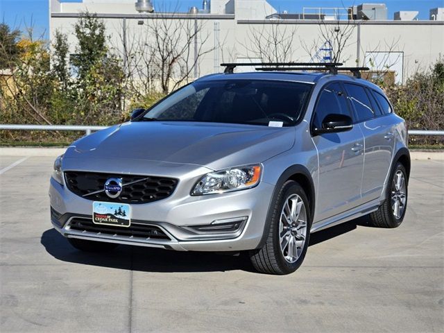 2015 Volvo V60 Cross Country T5