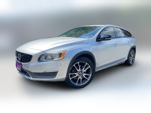 2015 Volvo V60 Cross Country T5