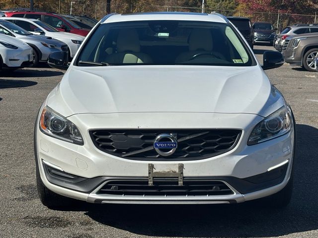 2015 Volvo V60 Cross Country T5 Platinum