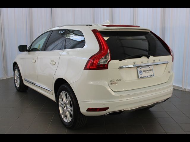 2015 Volvo XC60 T5 Drive-E Premier