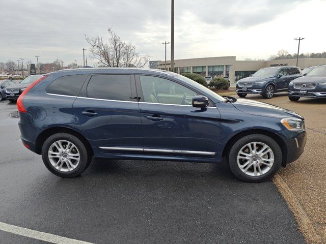 2015 Volvo XC60 T5 Drive-E Platinum