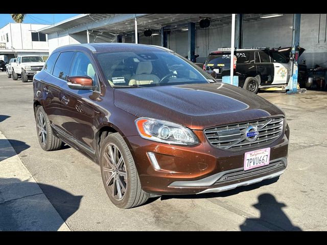 2015 Volvo XC60 T5 Drive-E Platinum