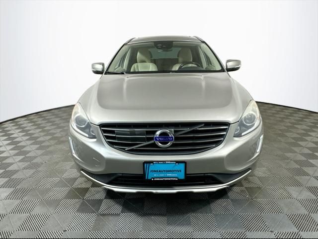 2015 Volvo XC60 T5 Platinum