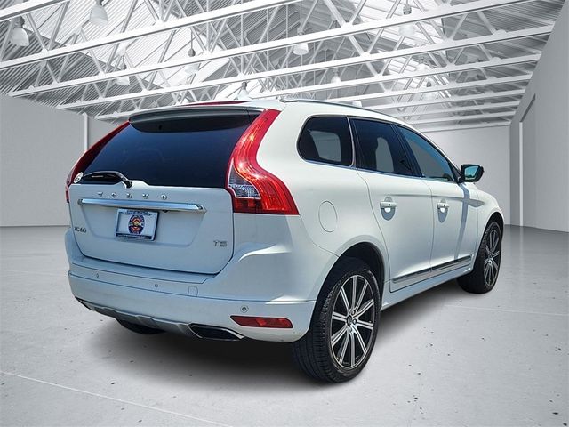 2015 Volvo XC60 T5 Drive-E Premier