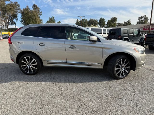 2015 Volvo XC60 T5 Drive-E Premier
