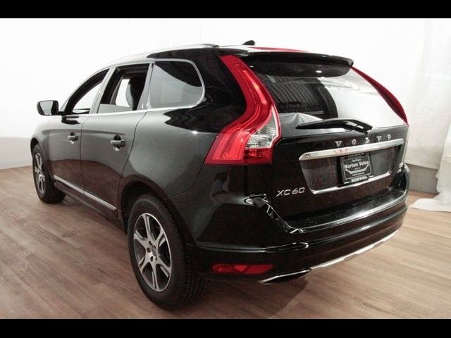 2015 Volvo XC60 T6 Platinum