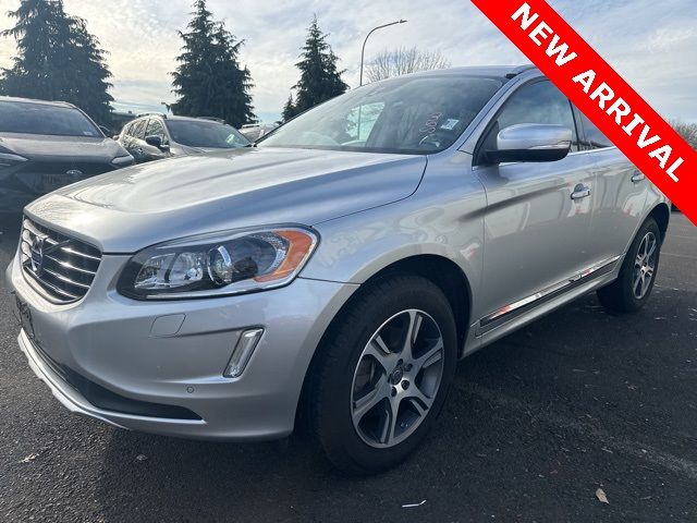 2015 Volvo XC60 T6 Platinum