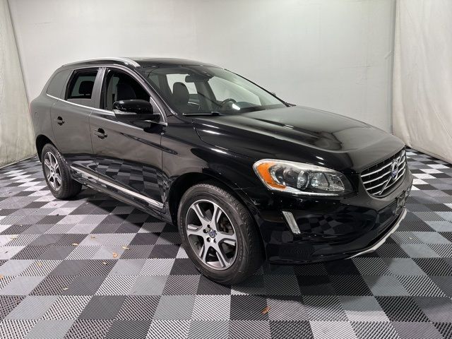 2015 Volvo XC60 T6 Platinum