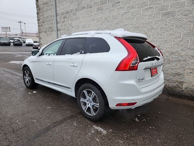 2015 Volvo XC60 T6 Platinum