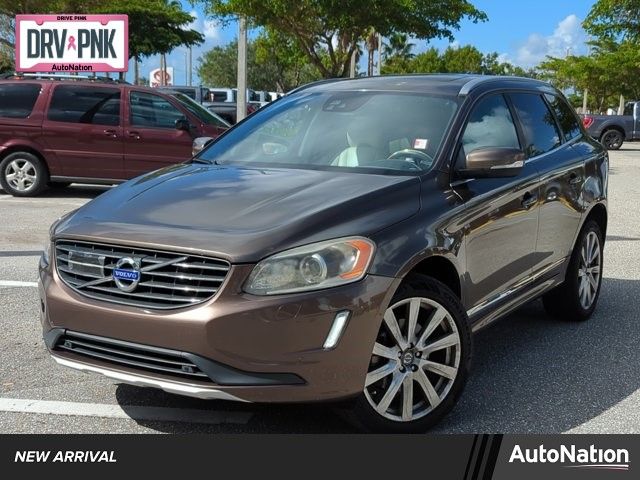 2015 Volvo XC60 T6 Platinum