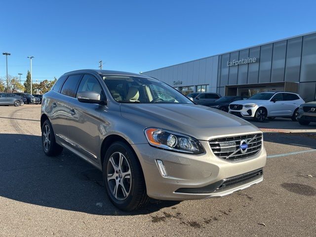 2015 Volvo XC60 T6 Platinum