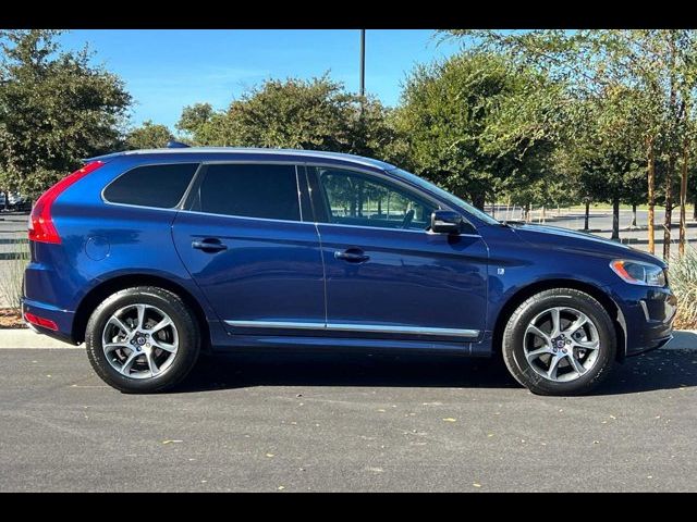 2015 Volvo XC60 T6 Platinum