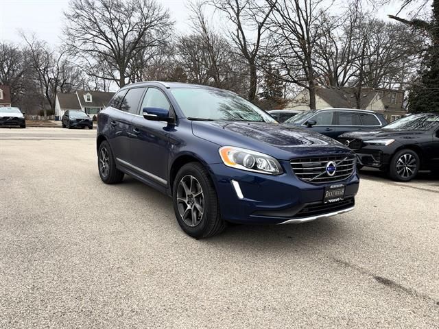 2015 Volvo XC60 T6 Platinum