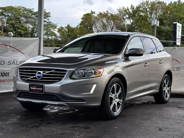 2015 Volvo XC60 T6 Platinum