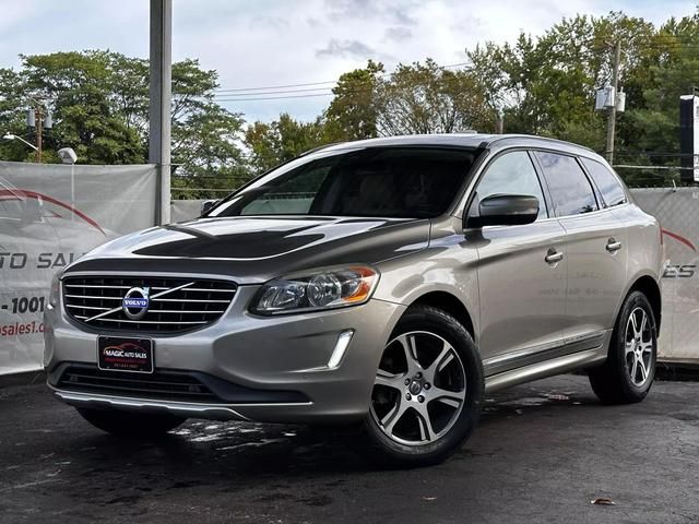 2015 Volvo XC60 T6 Platinum