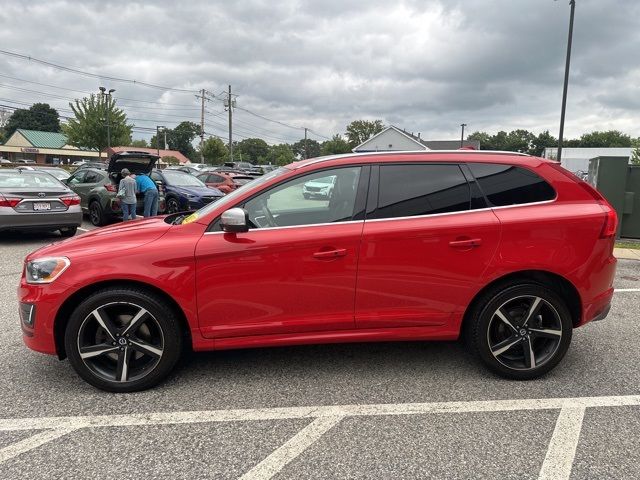 2015 Volvo XC60 T6 R-Design Platinum