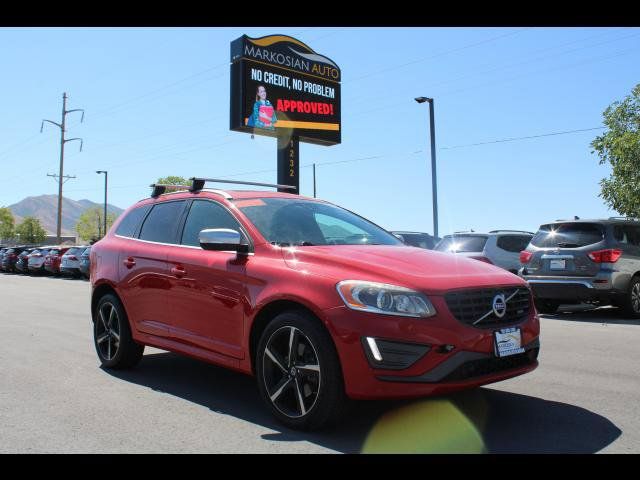 2015 Volvo XC60 T6 R-Design Platinum