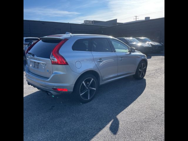 2015 Volvo XC60 T6 R-Design Platinum