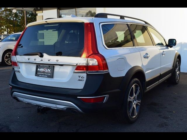 2015 Volvo XC70 T6