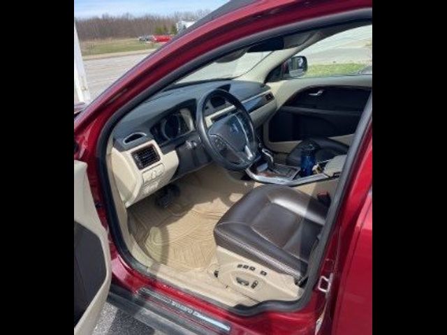2015 Volvo XC70 3.2L Premier Plus