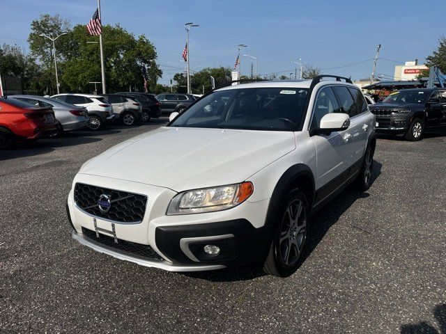 2015 Volvo XC70 T6