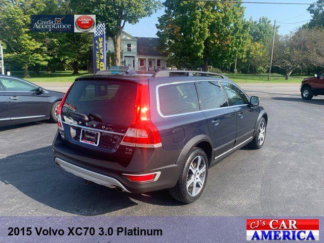 2015 Volvo XC70 T6 Platinum