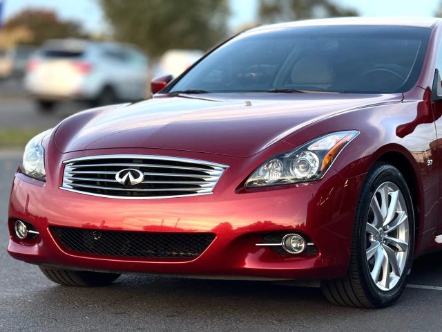 2015 INFINITI Q60 Journey