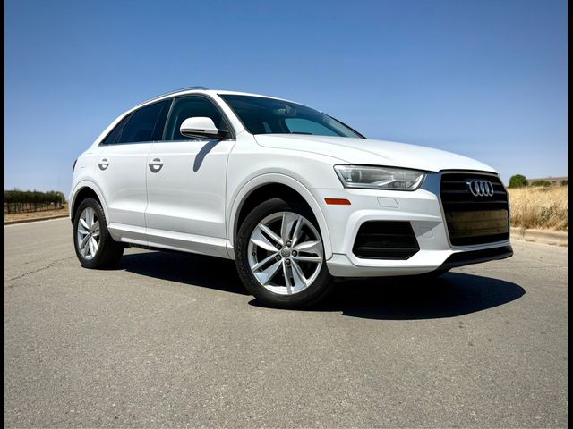 2016 Audi Q3 Premium Plus