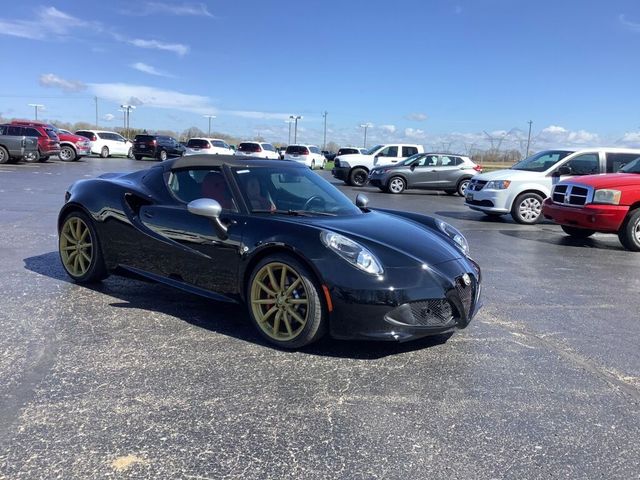 2016 Alfa Romeo 4C Base