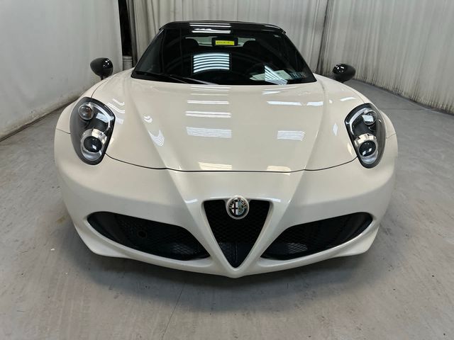 2016 Alfa Romeo 4C Base