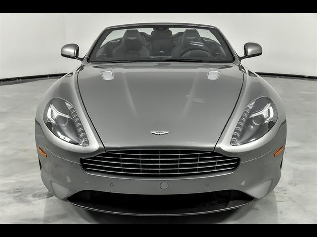 2016 Aston Martin DB9 Base