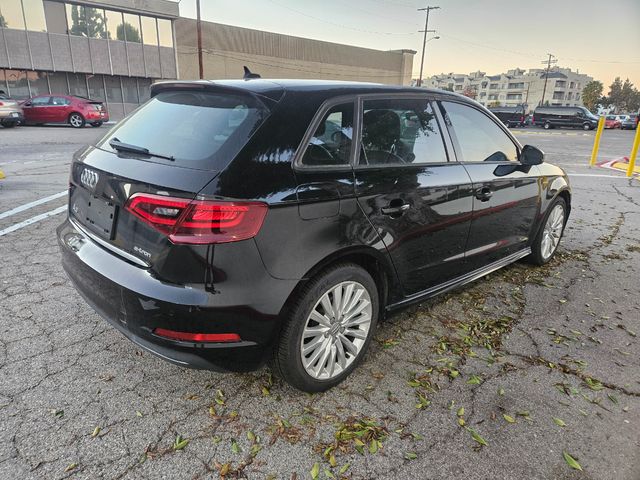 2016 Audi A3 e-tron Premium