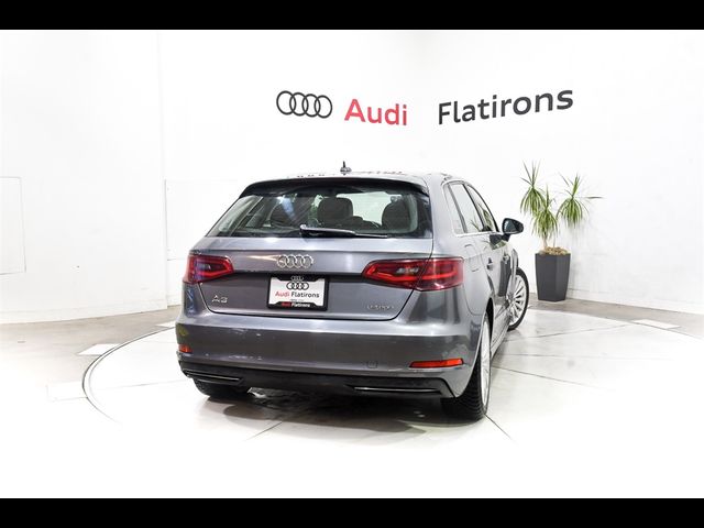 2016 Audi A3 e-tron Premium Plus