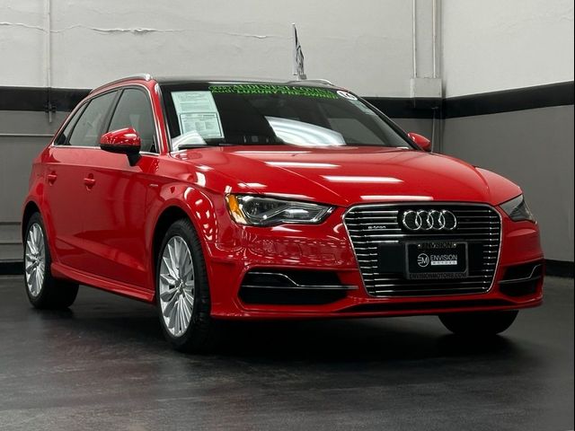 2016 Audi A3 e-tron Premium Plus