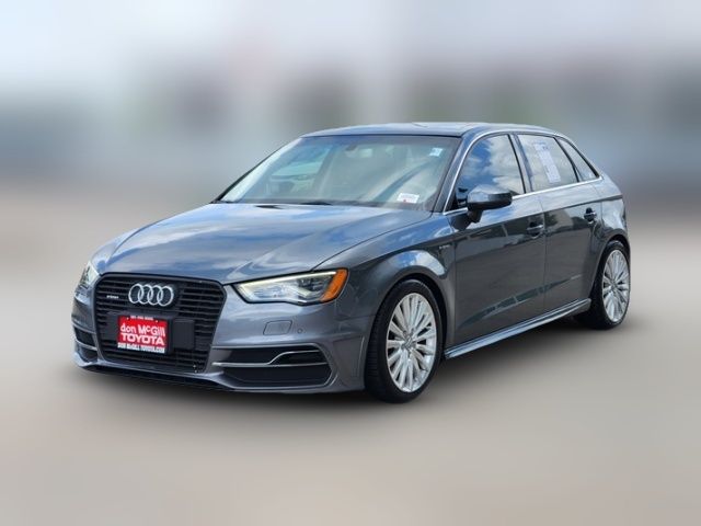 2016 Audi A3 e-tron Premium Plus