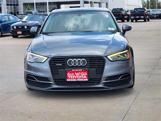 2016 Audi A3 e-tron Premium Plus