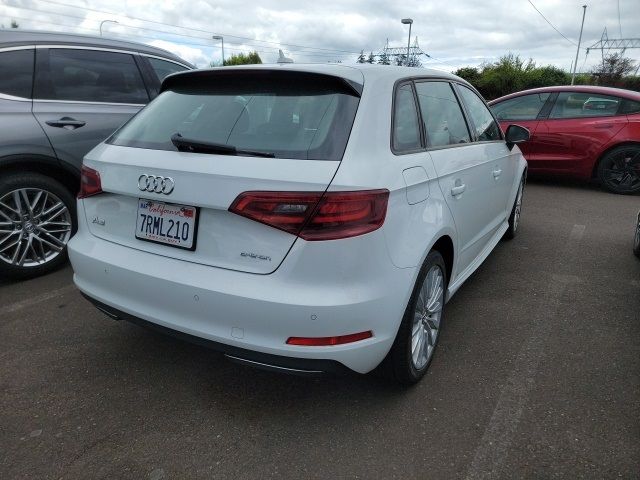 2016 Audi A3 e-tron Premium