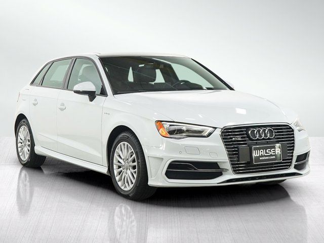 2016 Audi A3 e-tron Premium