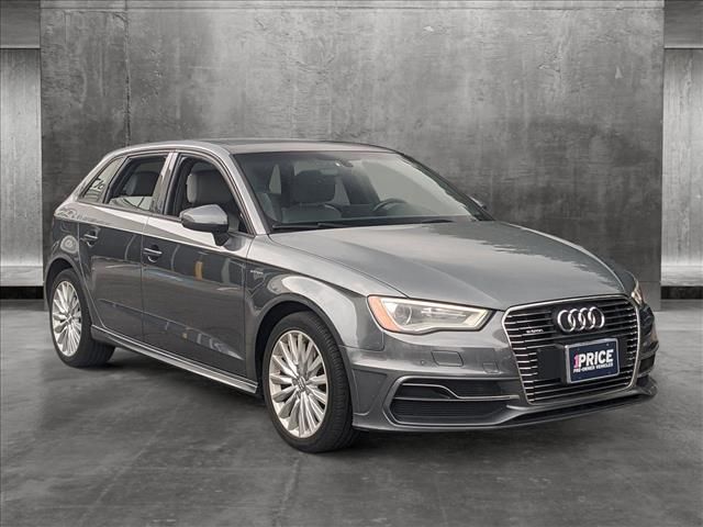 2016 Audi A3 e-tron Premium