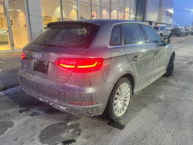 2016 Audi A3 e-tron Premium Plus