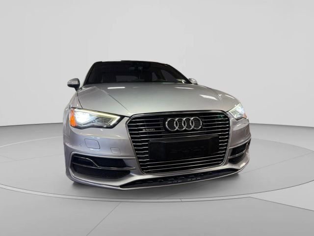 2016 Audi A3 e-tron Premium Plus