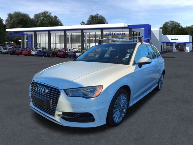 2016 Audi A3 e-tron Premium Plus