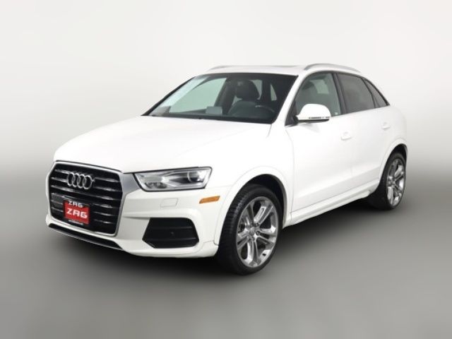 2016 Audi Q3 Premium Plus