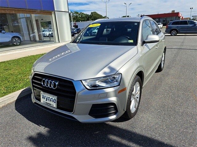 2016 Audi Q3 Premium Plus