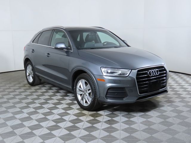 2016 Audi Q3 Premium Plus