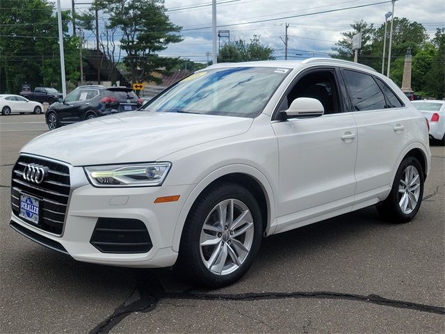 2016 Audi Q3 Premium Plus