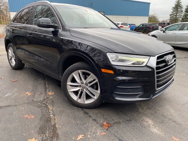 2016 Audi Q3 Premium Plus